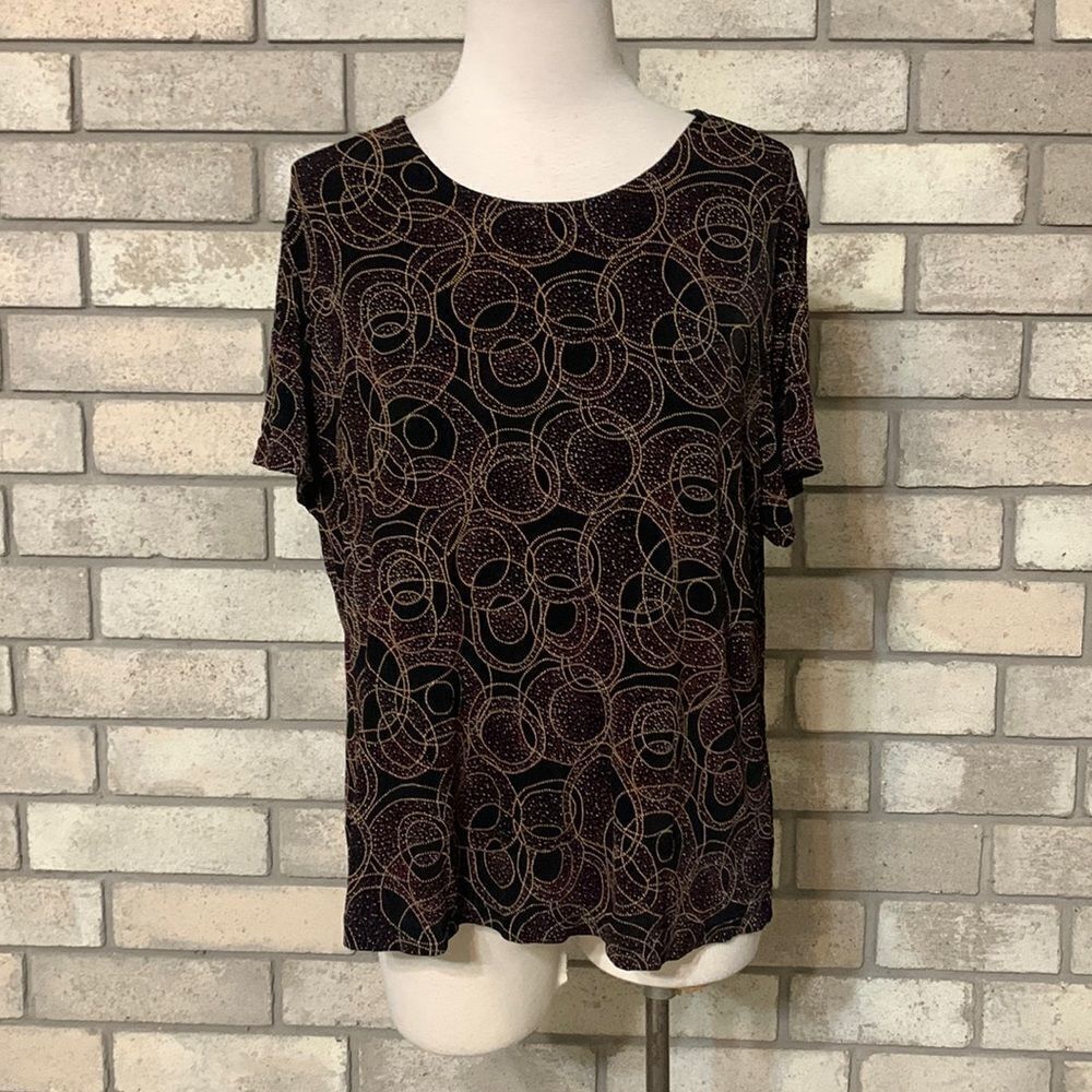 3for$20 blouse fits small